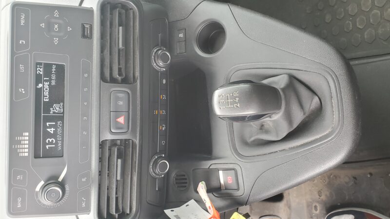 PEUGEOT PARTNER 1.5 bHDI 100  RADAR AV/AR CAMERA RECUL