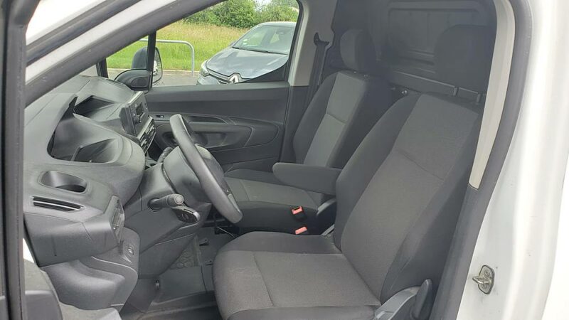 PEUGEOT PARTNER 1.5 bHDI 100 RADAR AV/AR CAMERA