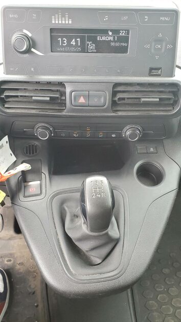 PEUGEOT PARTNER 1.5 bHDI 100  RADAR AV/AR CAMERA RECUL