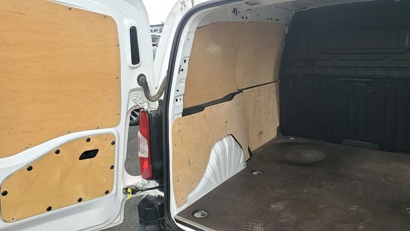 PEUGEOT PARTNER 1.5 bHDI 100  RADAR AV/AR CAMERA RECUL