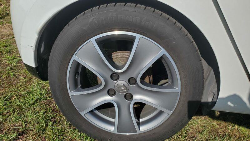 RENAULT CLIO 0.9 TCE 90 ch DYNAMIQUE GPS RADARS CLIM BT