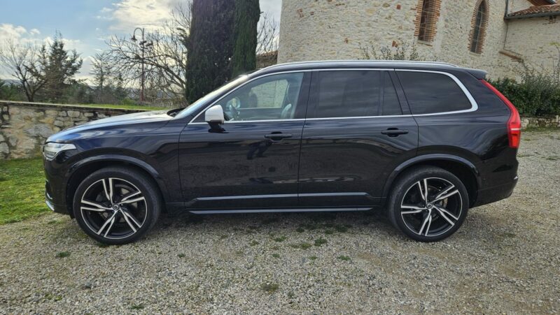 VOLVO XC90 II 2.0 235CV D5 AWD R-DESIGN CUIR CAMERA 360 TETE HAUTE BOWERS&WILKINS