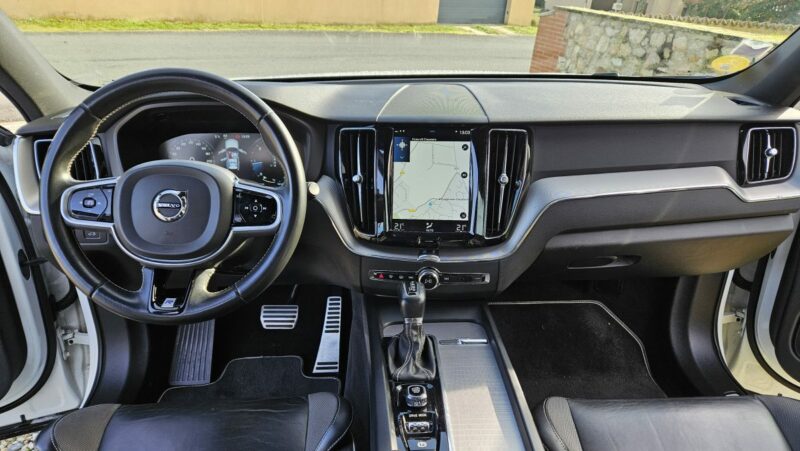 VOLVO XC60 II D4 2.0 190CH R-DESIGN ATTELAGE CAMERA 